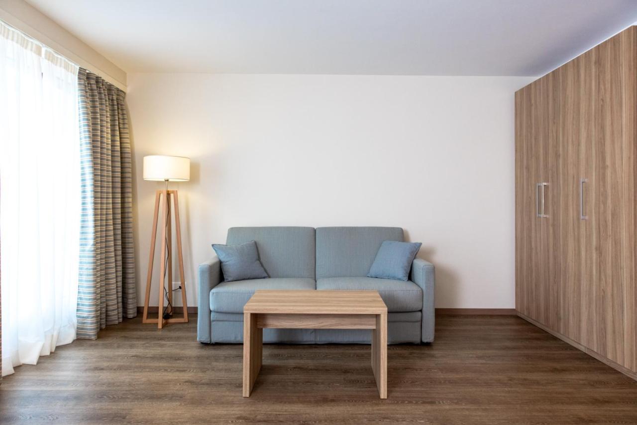 Hotel De Chailly Монтрё Экстерьер фото