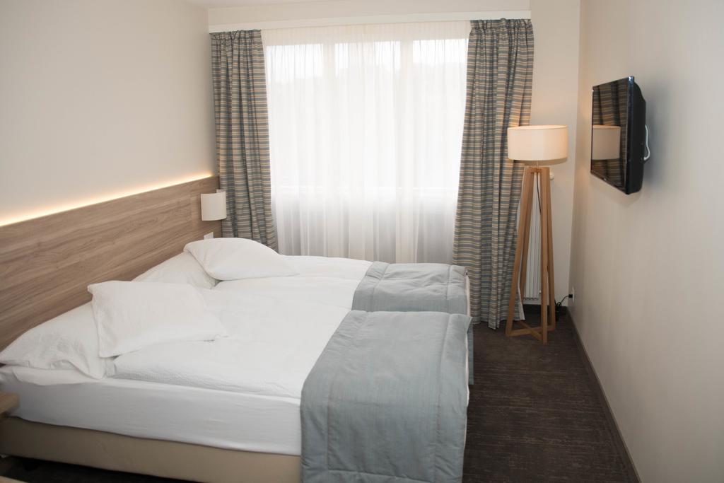 Hotel De Chailly Монтрё Номер фото